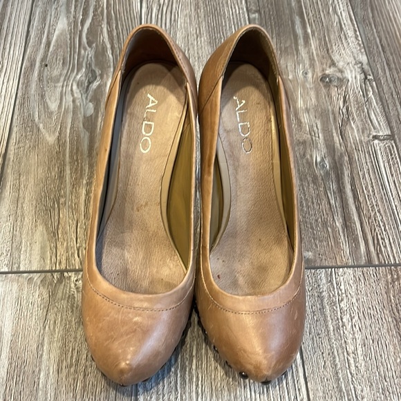 High heel pumps - Picture 2 of 6